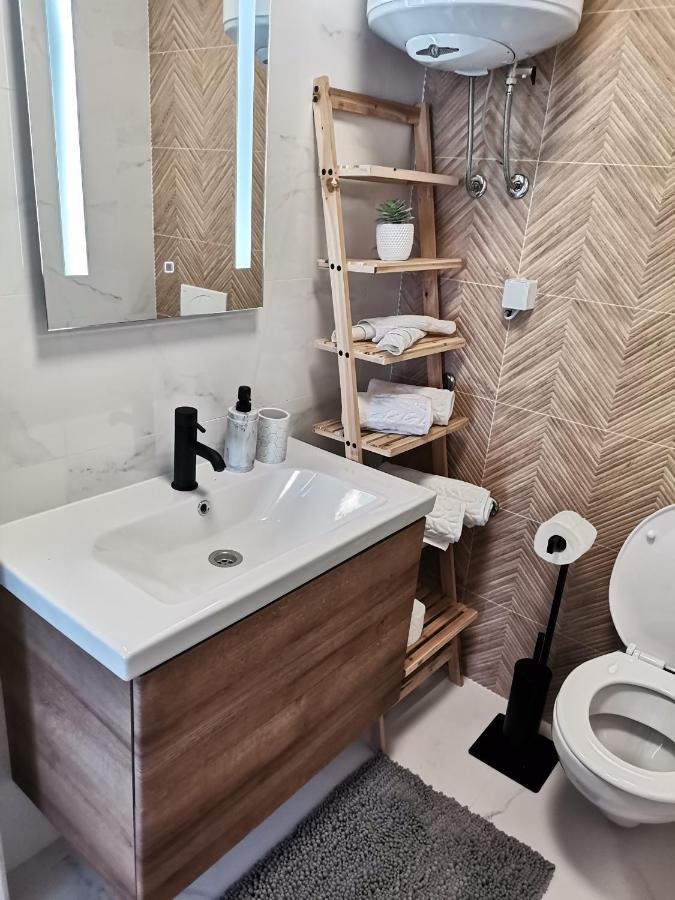 Apartmani Darko Rtina Luaran gambar